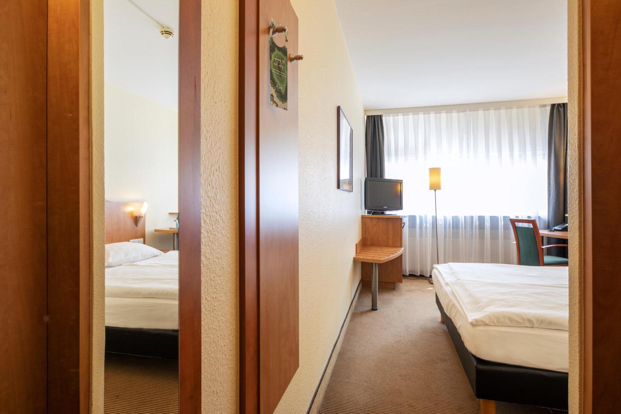 Achat Hotel Braunschweig Buitenkant foto