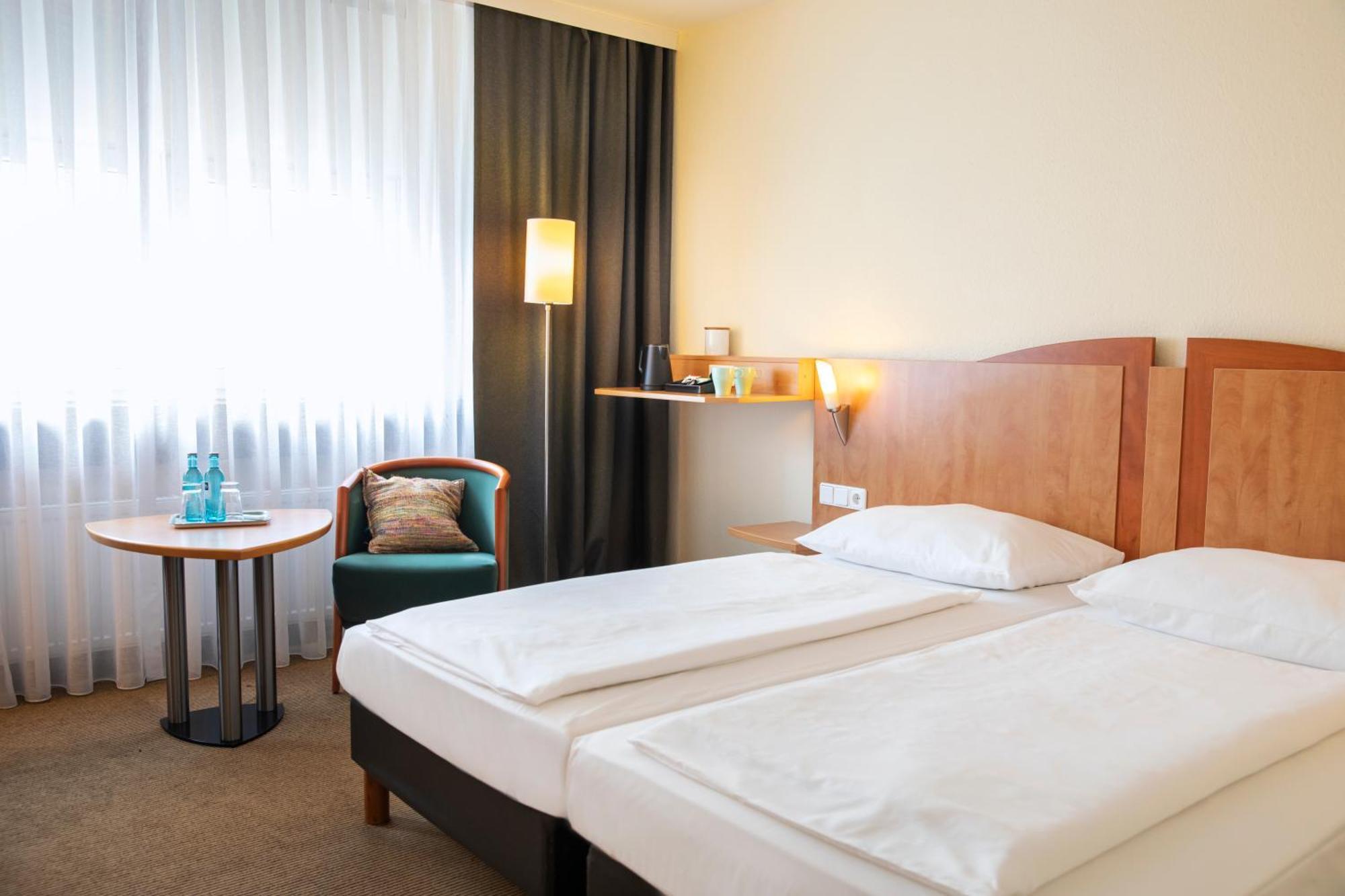 Achat Hotel Braunschweig Buitenkant foto