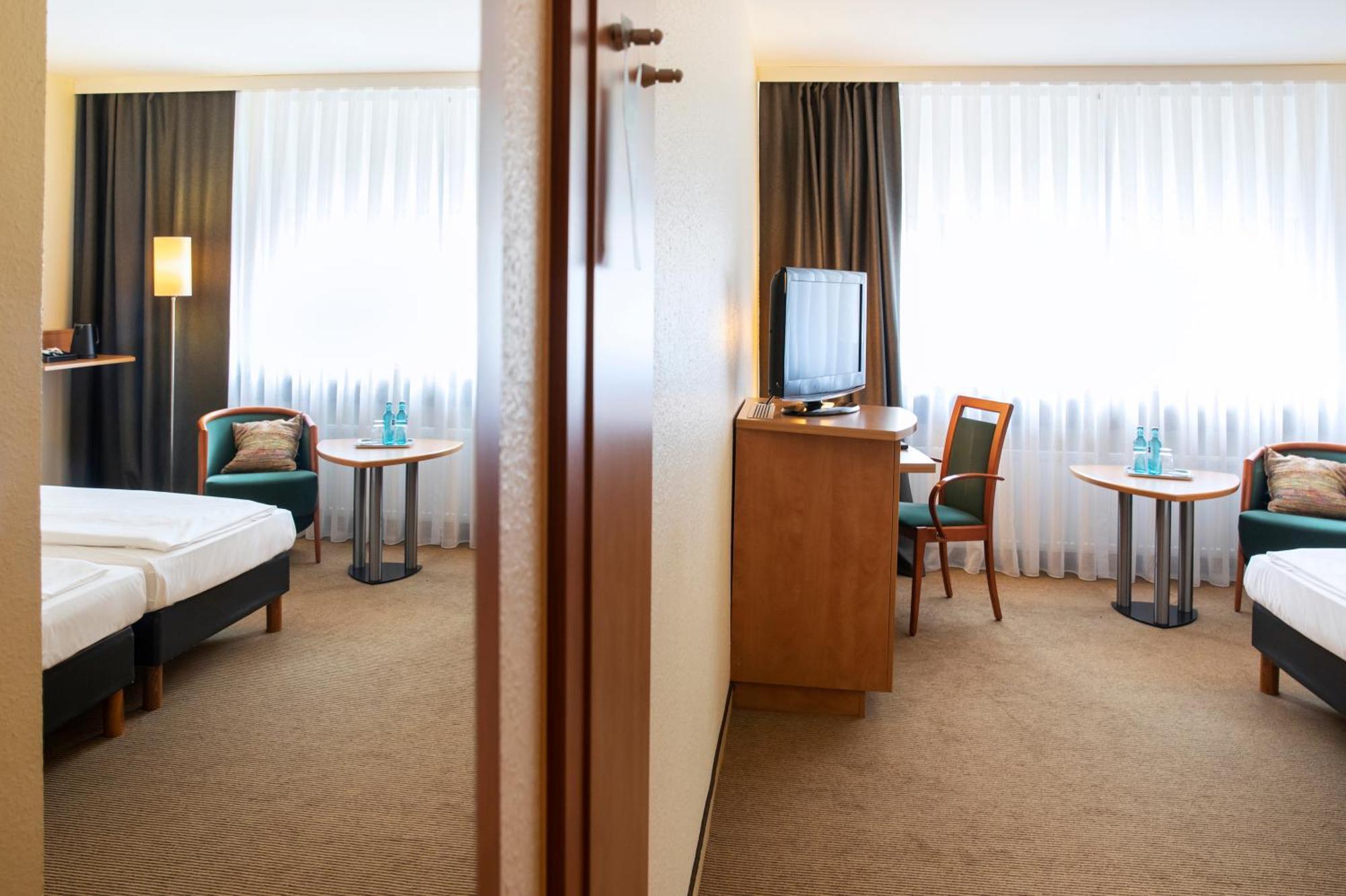 Achat Hotel Braunschweig Buitenkant foto