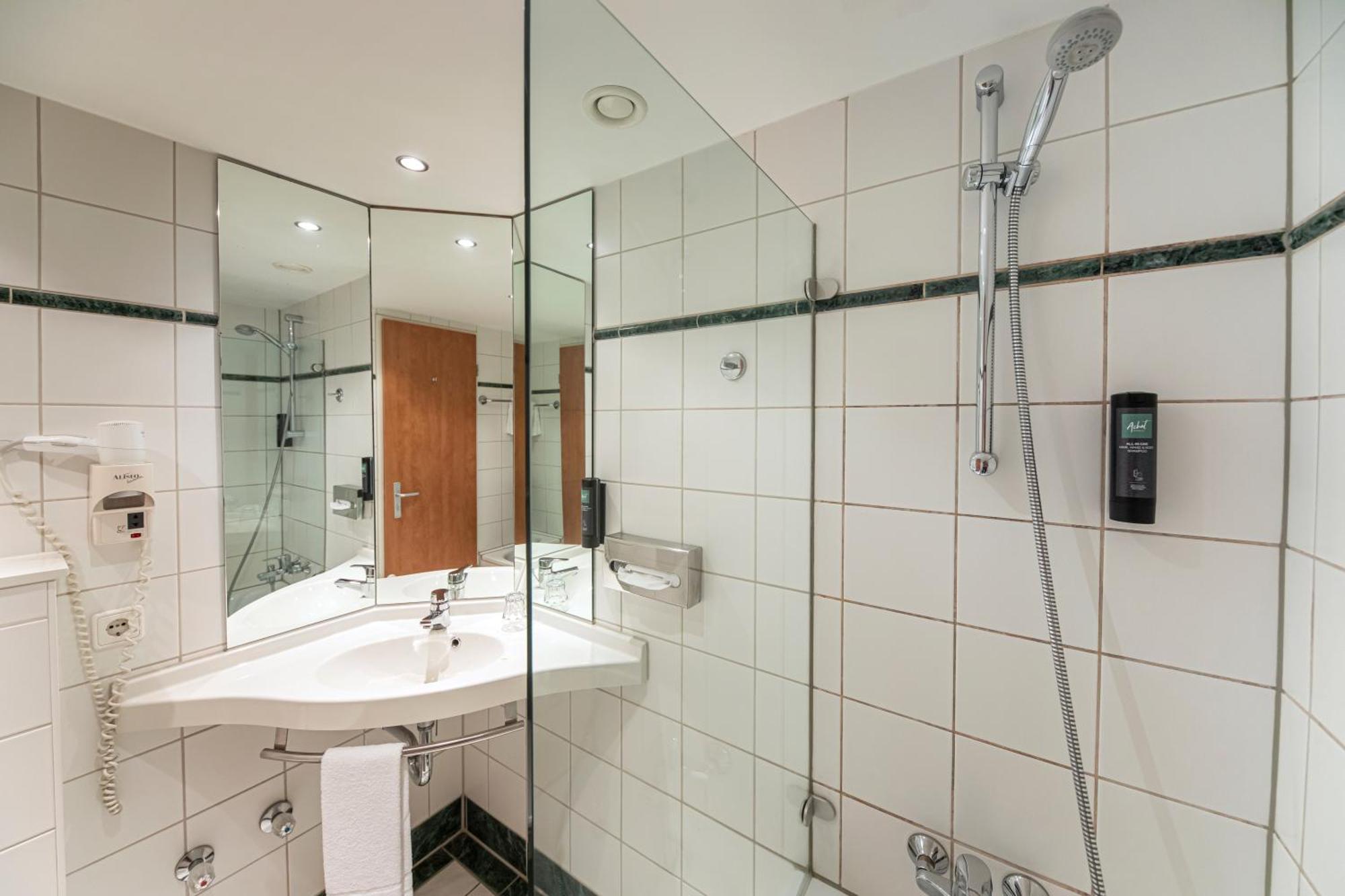 Achat Hotel Braunschweig Buitenkant foto