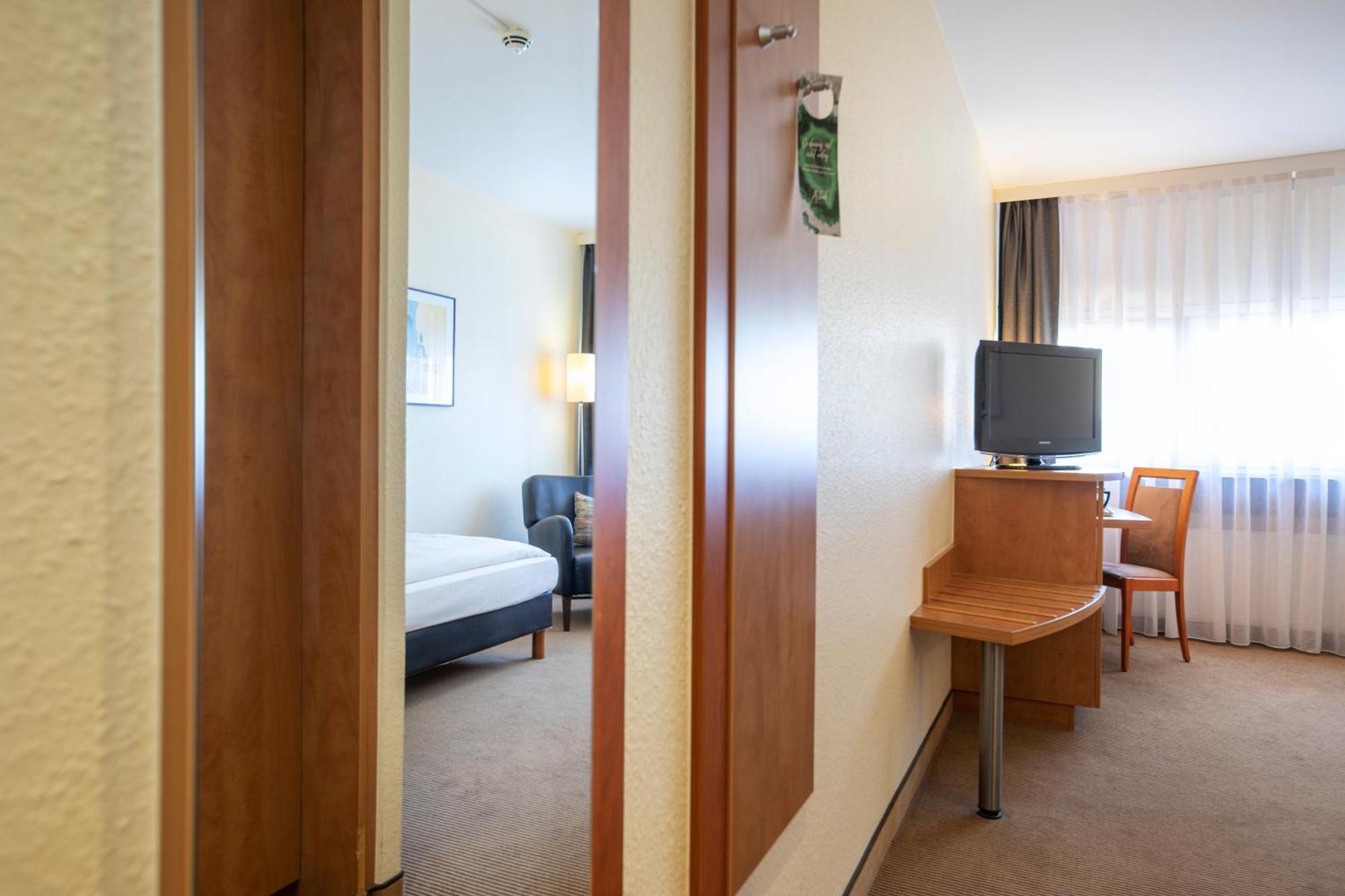 Achat Hotel Braunschweig Buitenkant foto