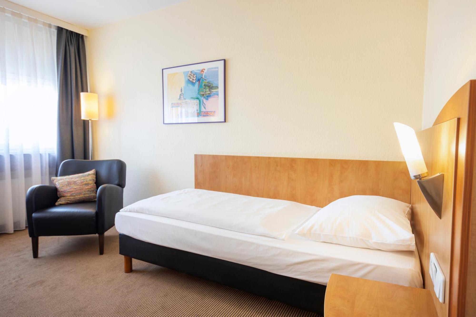 Achat Hotel Braunschweig Buitenkant foto
